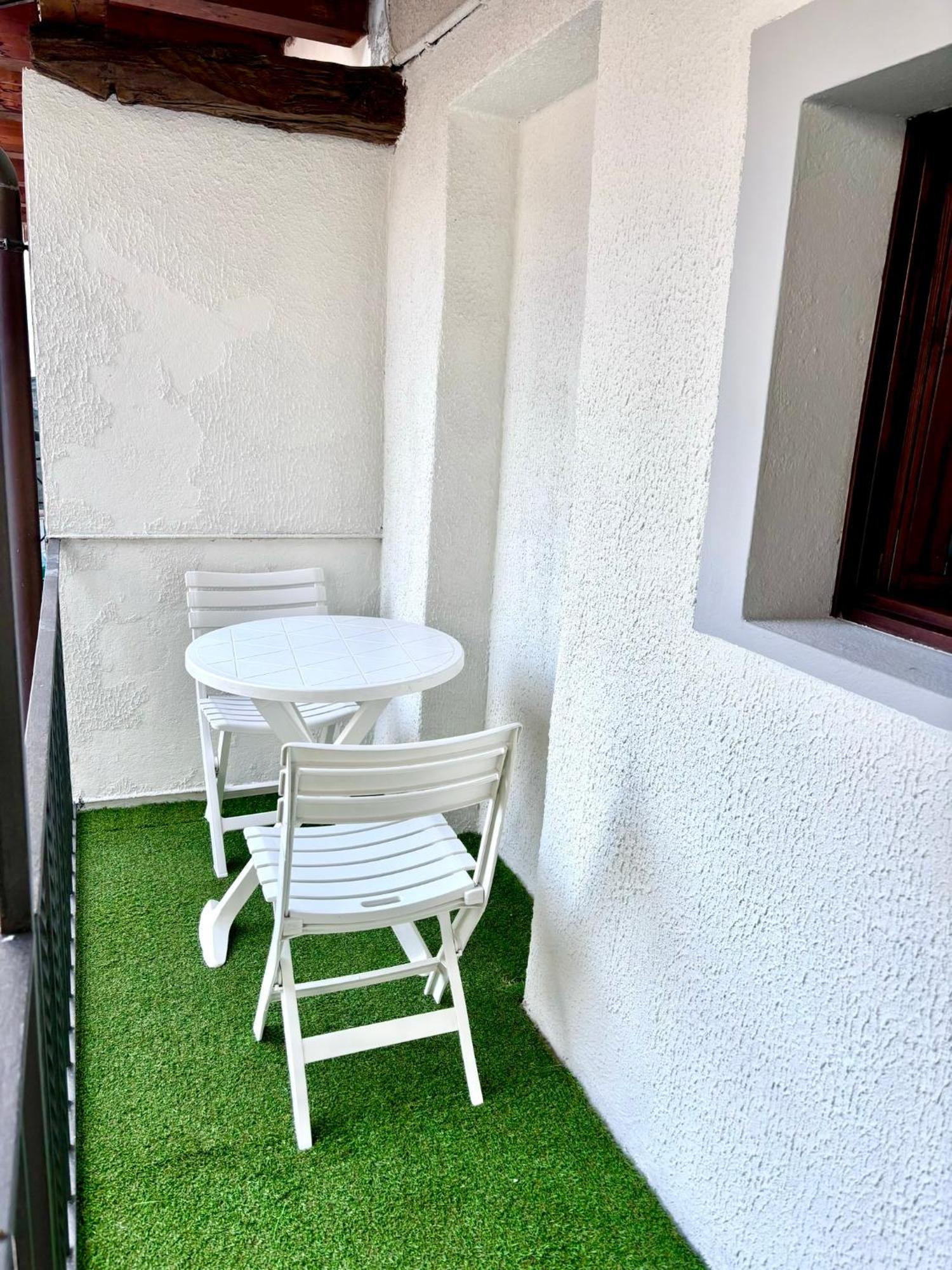 Vittoria Holiday House - Tulip Apartment And Tulip Room Stresa Extérieur photo